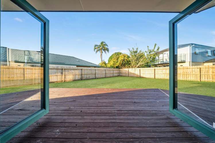 93 Rushgreen Avenue Pahurehure_7