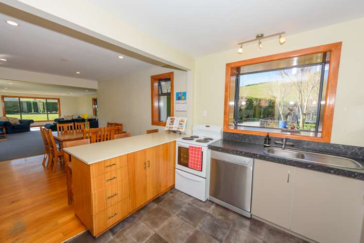 187 Millers Road Gebbies Valley_12