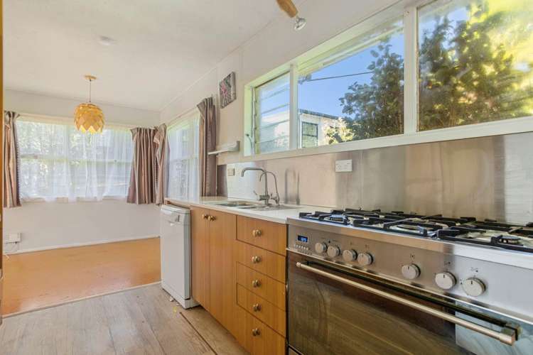 65a Glengarry Road Glen Eden_7