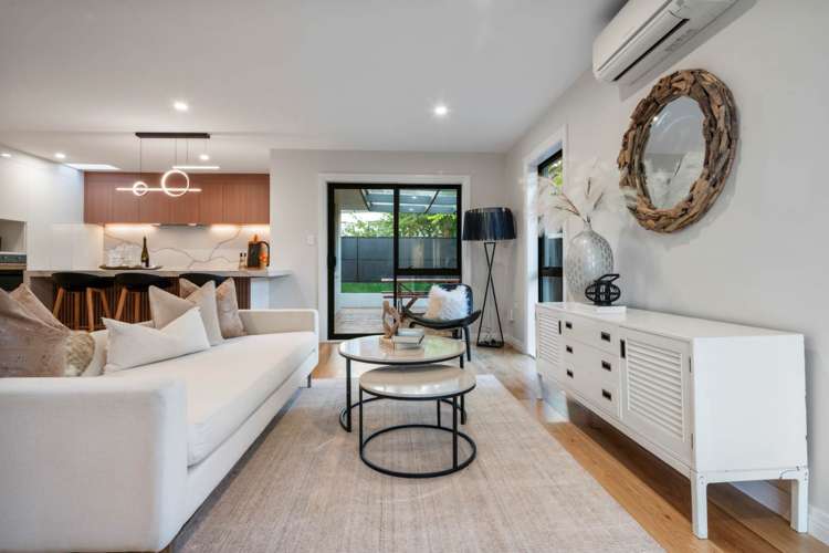 10 Paulange Place Pakuranga Heights_12