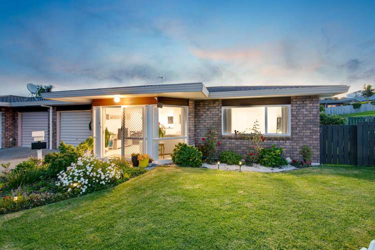 100c Lakeside Drive Orewa_19