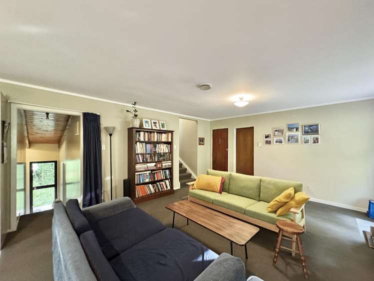 59 Warner Park Avenue Laingholm_1