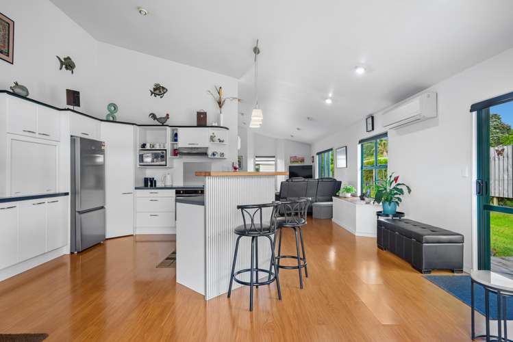 4 Ringer Avenue Matapouri_10