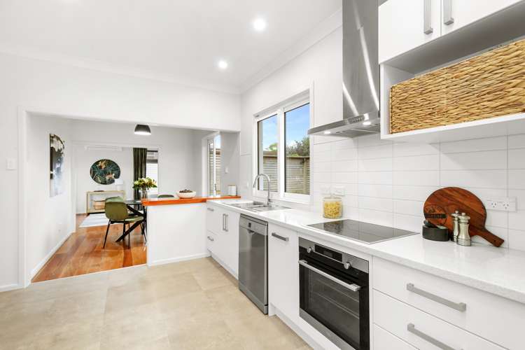 33 Tawa Terrace Tawa_7