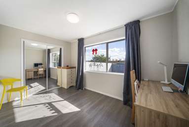 2/17 Islington Avenue_2