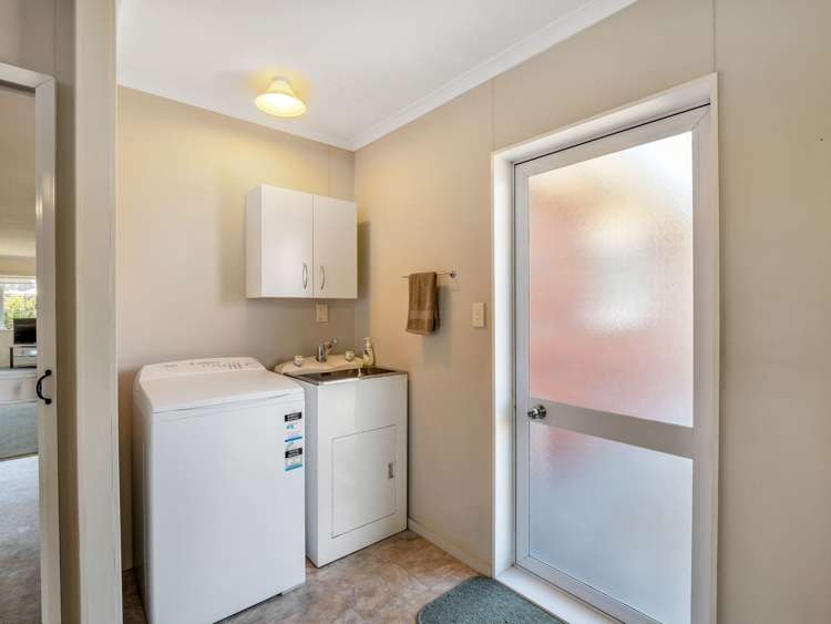 102A Surrey Road Springvale_15