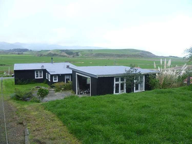 22a Whangaimoana Beach Road Pirinoa_19