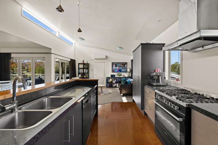 73C Middle Road Havelock North_4