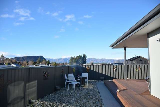 8 Middle Peak Lane Wanaka_2