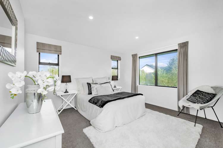 4 Dundee Close Darfield_23