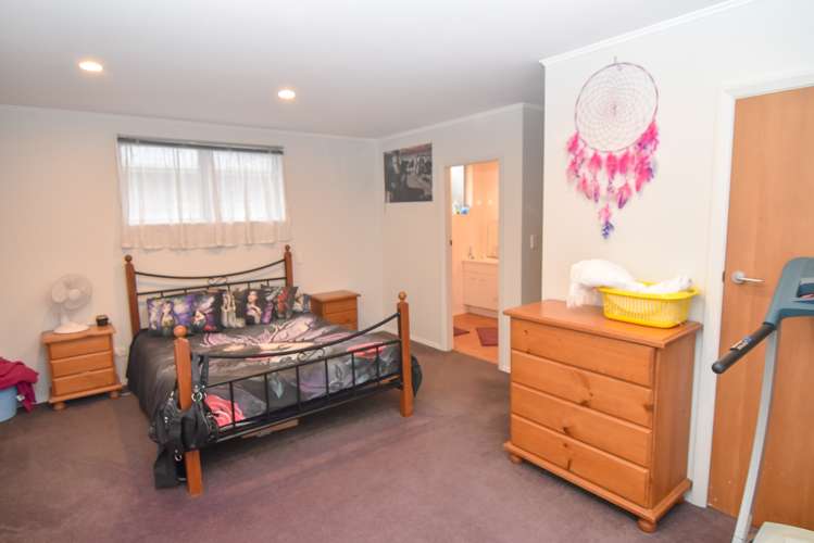 27 Diamond Street Carterton_10