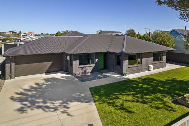 67a Queen Street Waitara_1