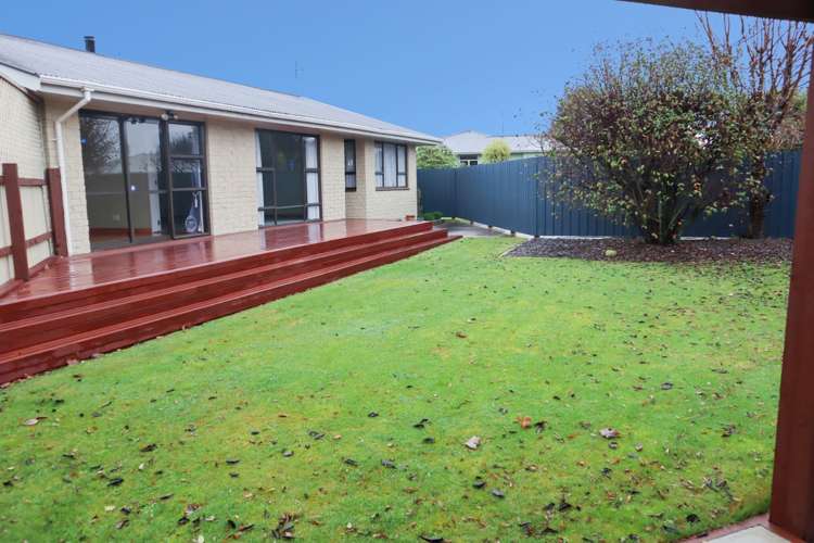 1 Woodend Road Woodend_17