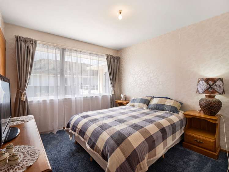 12 Carters Road Aranui_15