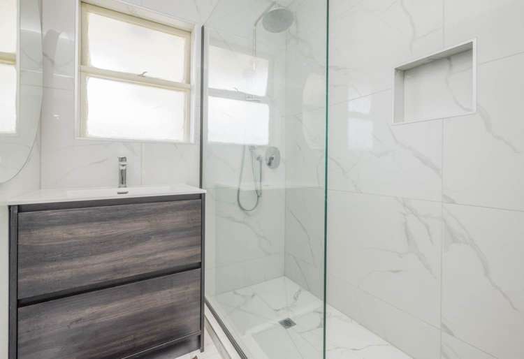 65 Bairds Road_4