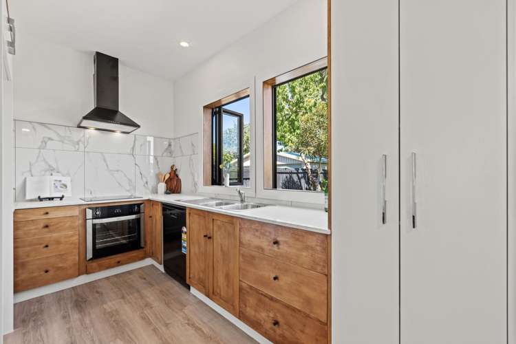 197 Barrington Street Somerfield_9