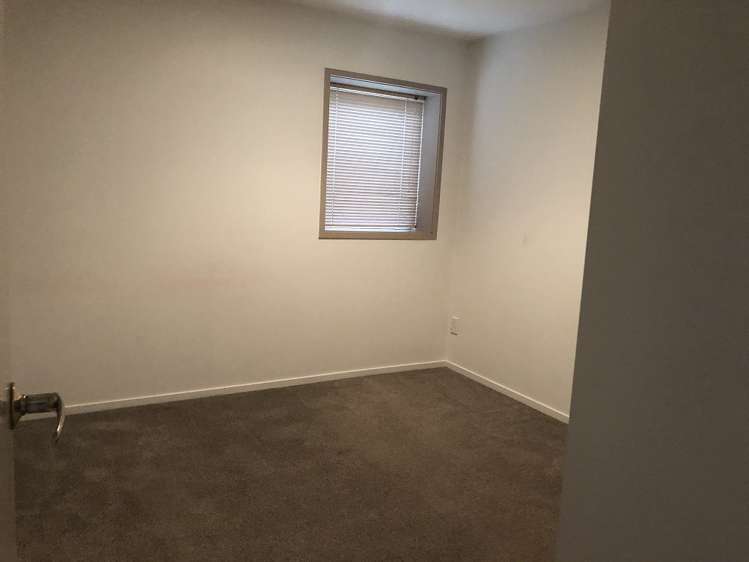 1a/68 Mokoia Road Birkenhead_5