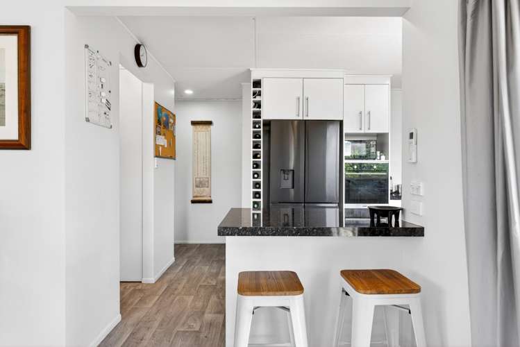 26 Bill Hercock Street Pirimai_11