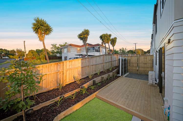 1/13 Grande Vue Road Hill Park_13