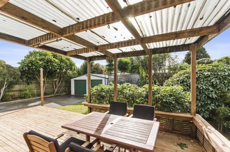 5 Durham Street Te Atatu Peninsula_13