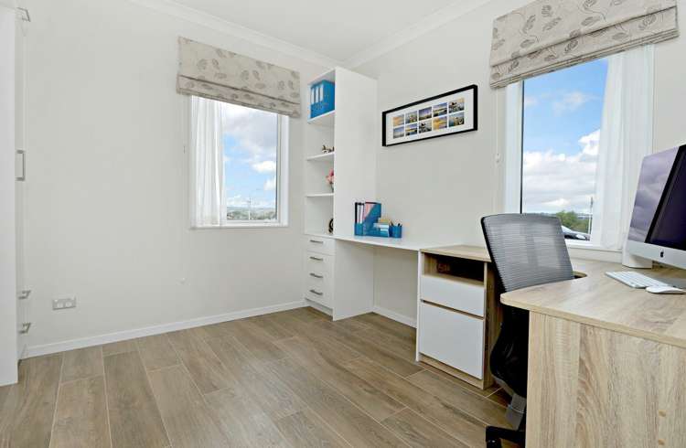 29 Arrowsmith Drive Flat Bush_19