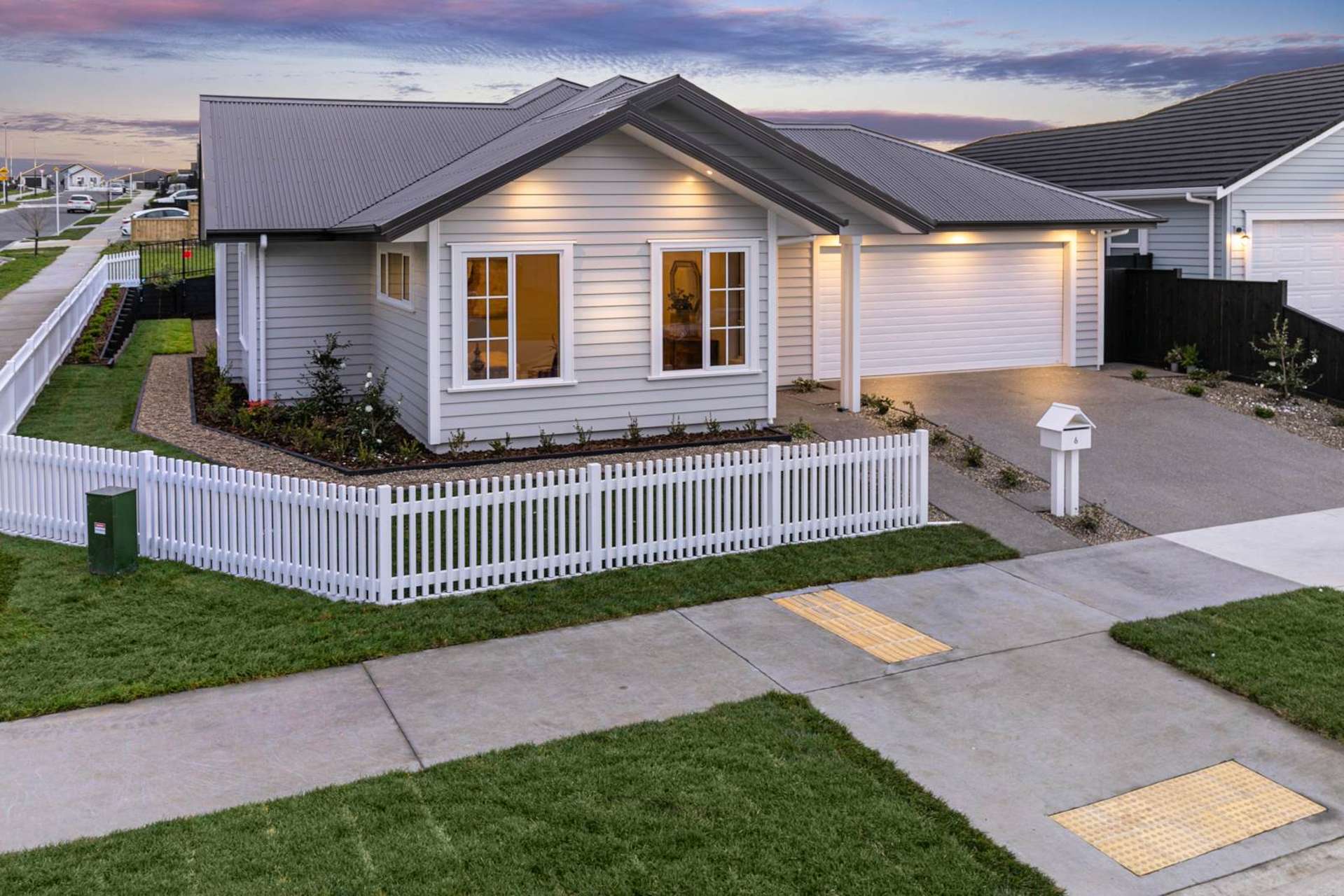 6 Smithson Street Wainui_0