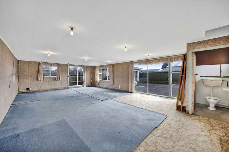 155 Glover Road Hawera_19