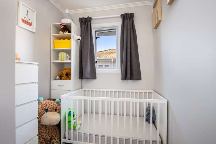 190 Seaview Road Westown_12