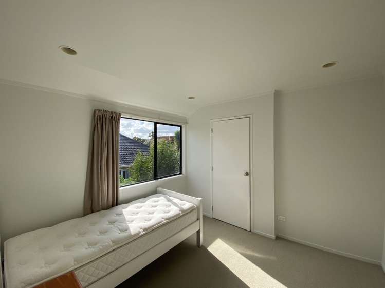 8E Rangiatea Rd 1662_6