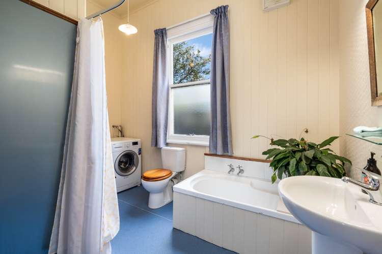 159 North Road North East Valley_13