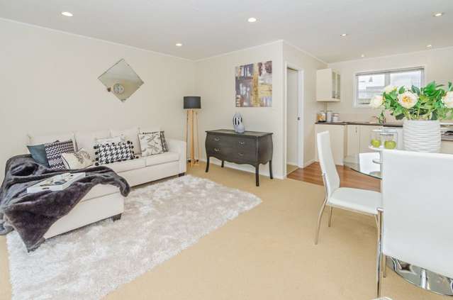 2/1 Anna Watson Road Half Moon Bay_1