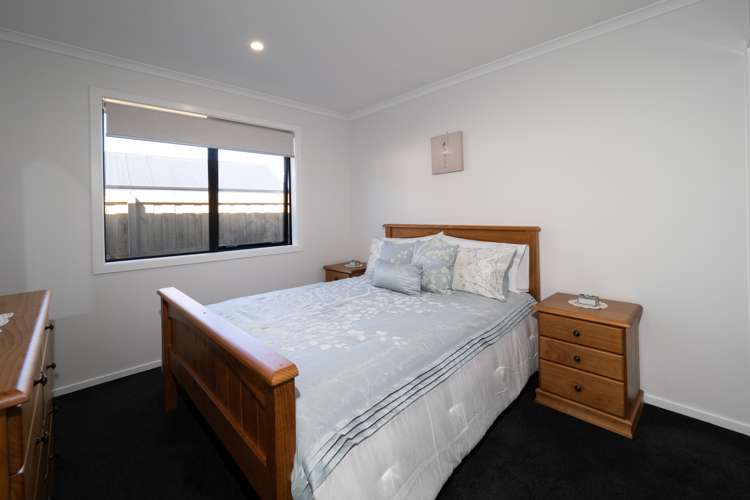 8 Redhaven Rise Netherby_20