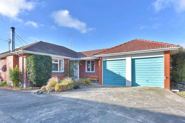 2/21 Dunedin Street Redwood_1