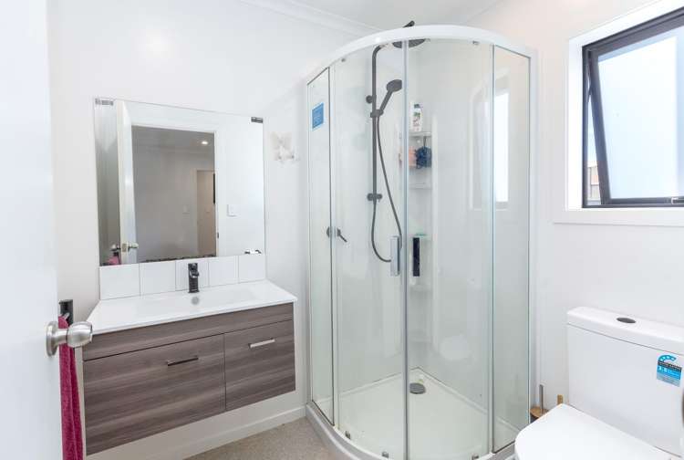 4 Devon Lane Carterton_11