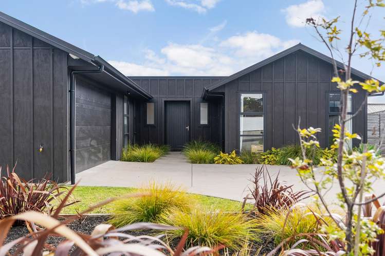 15 Keshvara Road Beachlands_31