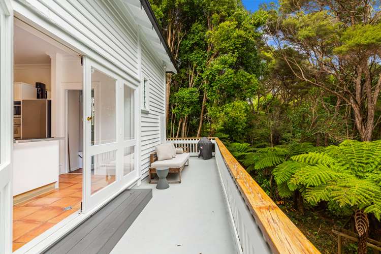 262 Glengarry Road Glen Eden_18