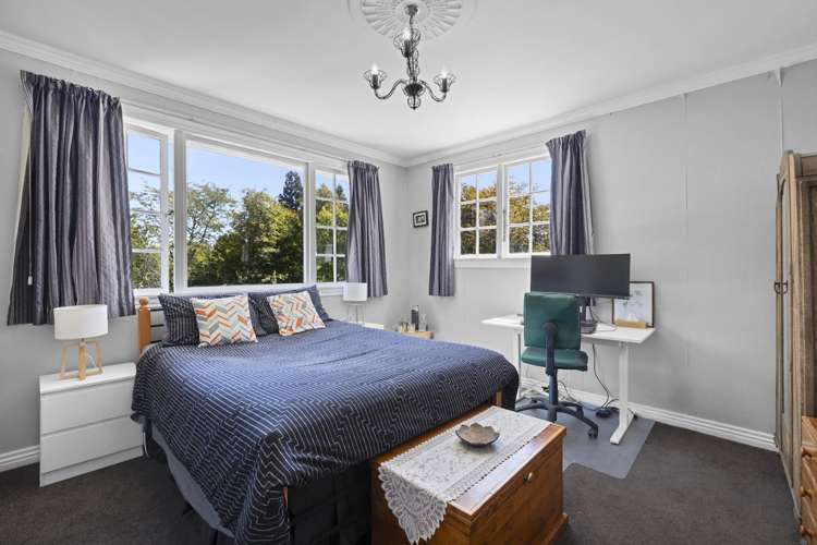 1324 Egmont Road Egmont Village_24