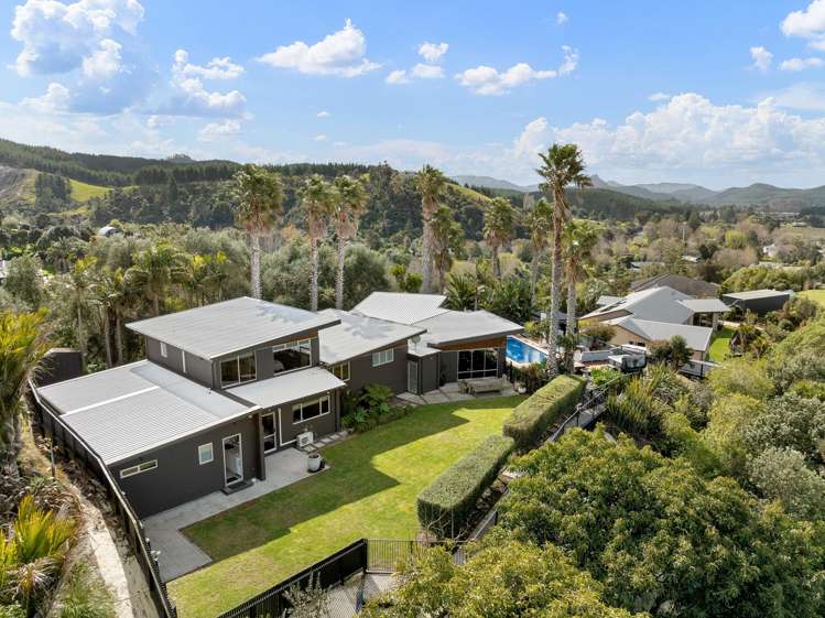 17 Governors Heights Whangamata_26