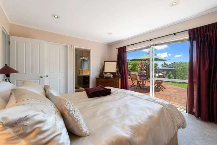 8 Newbliss Crescent East Tamaki Heights_18