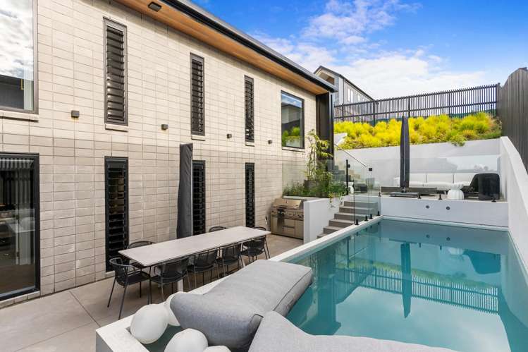 12 Grand Ridge Avenue Flat Bush_7