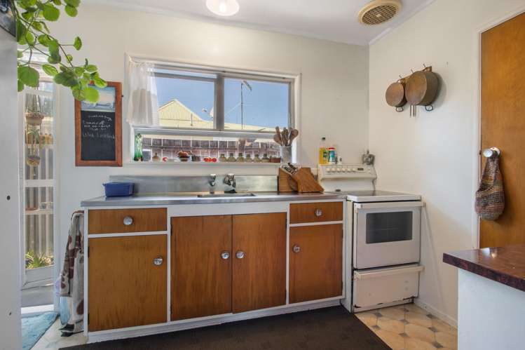 17A Tui Place_5