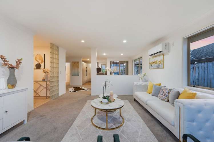 19 Norm Pellow Drive Manurewa_2