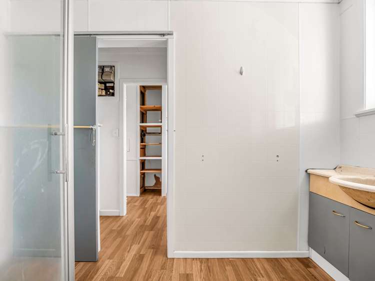 15 Glenfield road Owhata_15