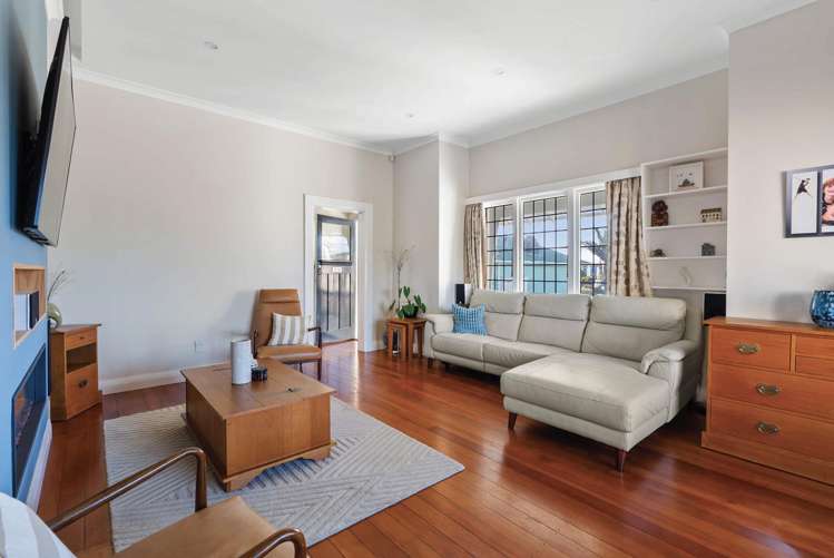 58 Freyberg Street Lyall Bay_3