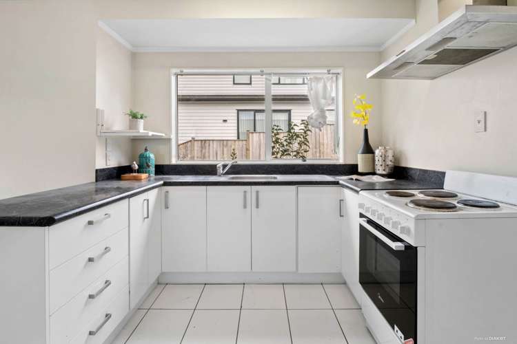 2/159 Gossamer Drive Pakuranga Heights_16