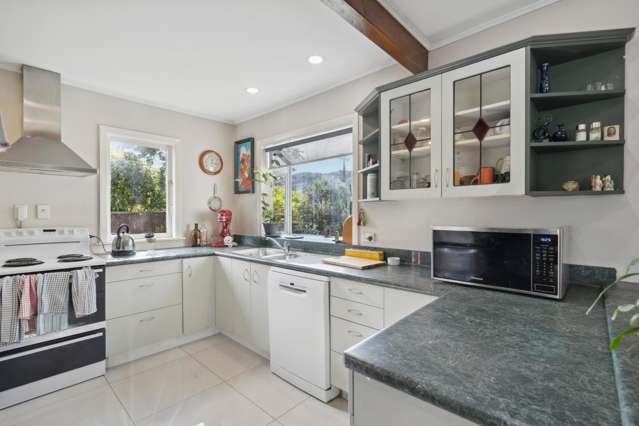 37 Frederick Street Wainuiomata_4