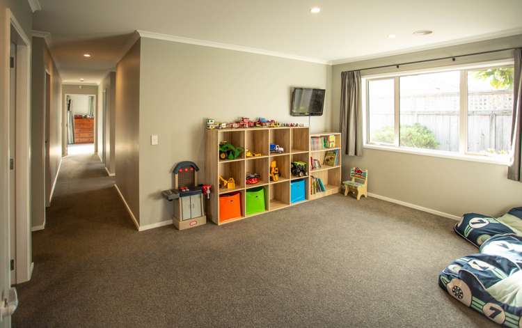 8 Taranui Way Paraparaumu Beach_12
