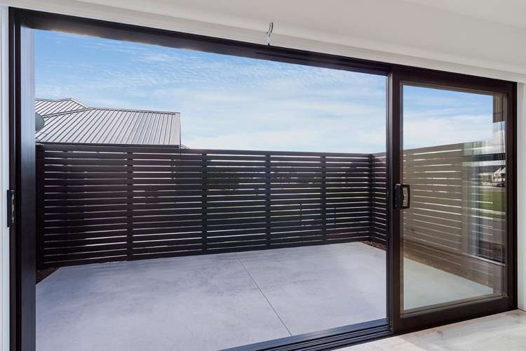 14 Richards Street 11373_14