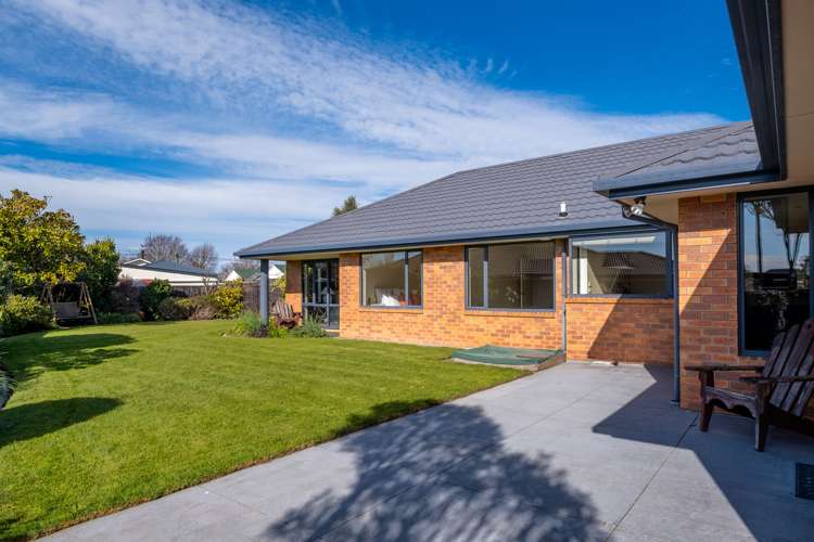 65 Becmead Drive Harewood_18