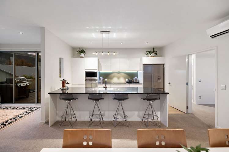 538 Peninsula Road Kelvin Heights_17